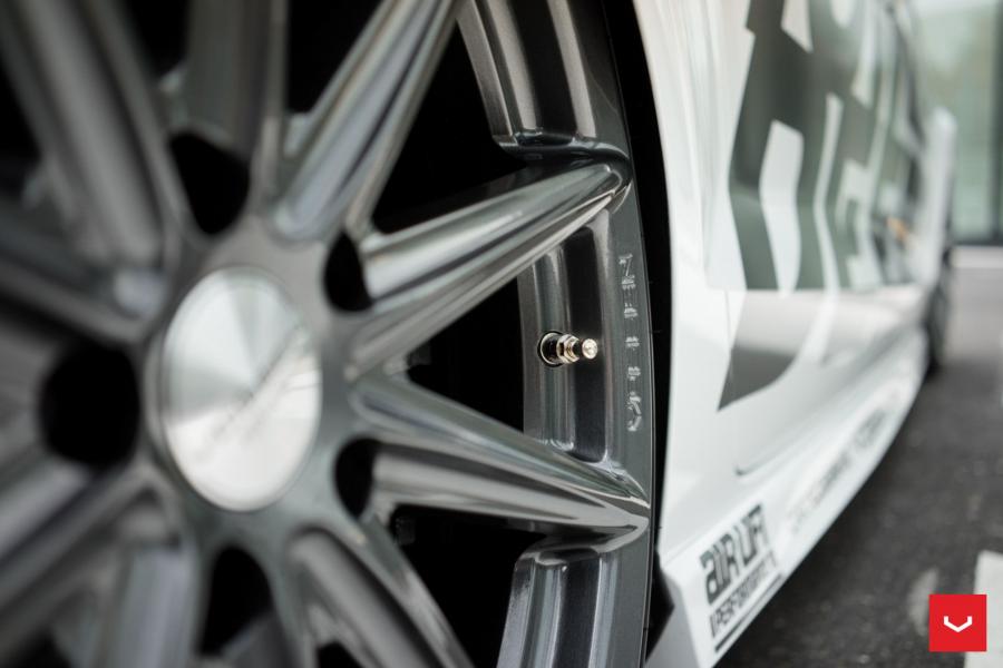 Колеса Audi S3 Sedan on Vossen Wheels (VFS10) 2017 года  (фото 19 из 52)